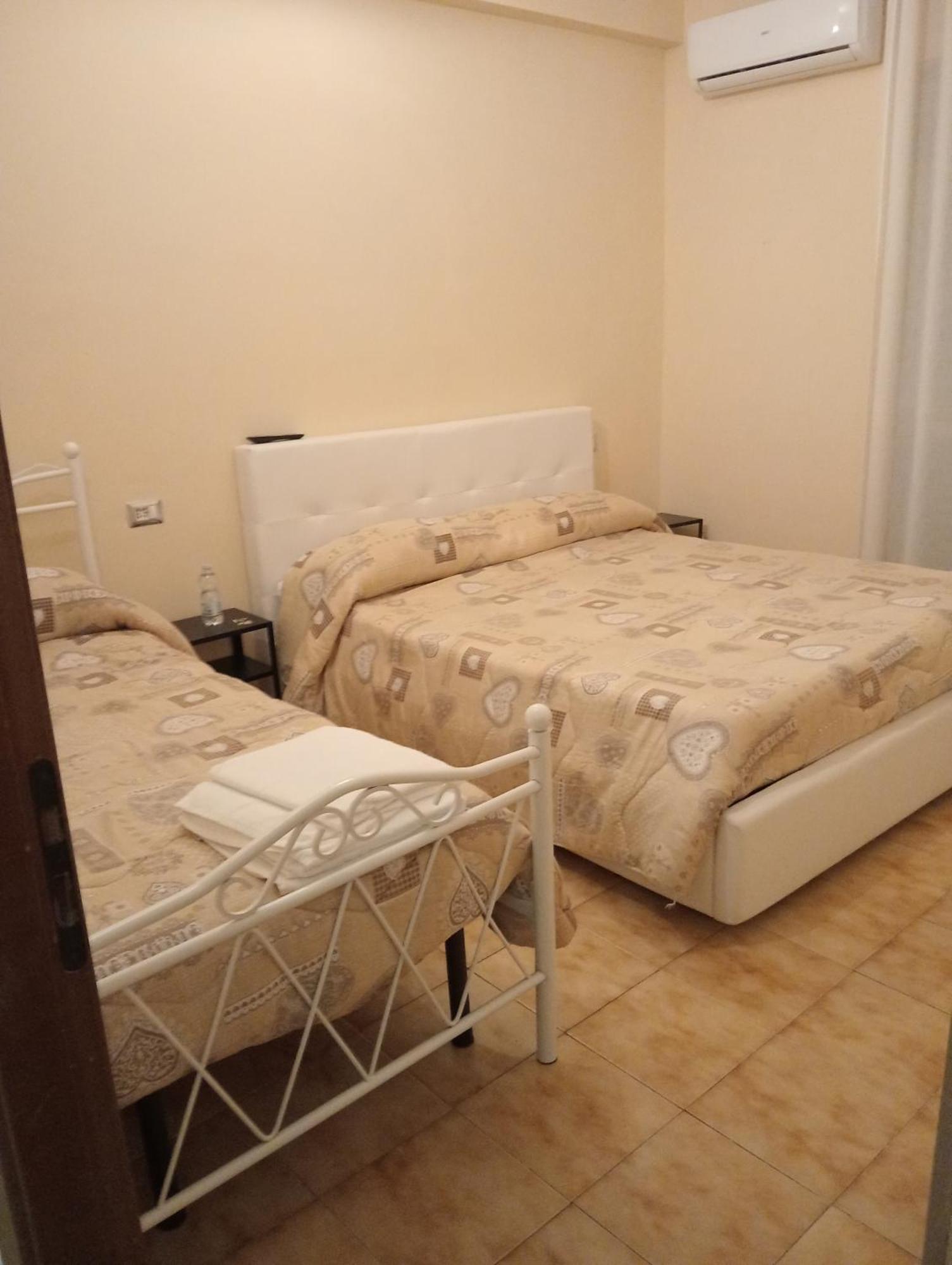 B&B Porta Roma Capua Exterior photo